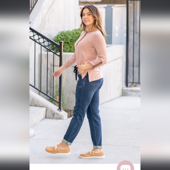 -sold - Picture 3 of 10